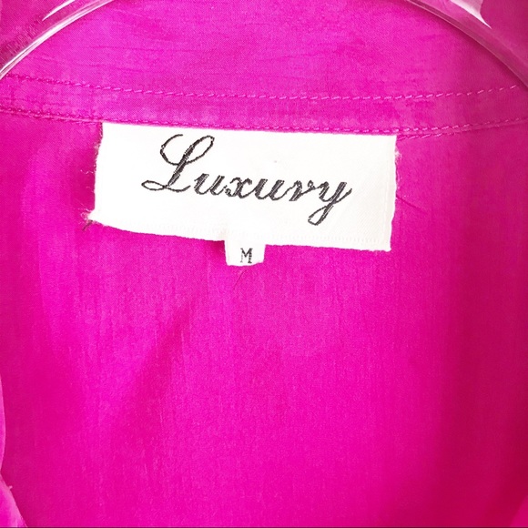 LUXURY MAGENTA 100% SILK SHORT SLEEVE BLOUSE EUC M - Picture 5 of 5